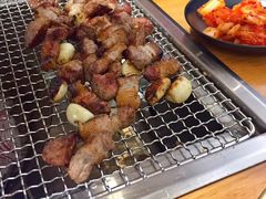 -肉甲韩国木炭烤肉(新壹街1店)