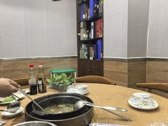 -濠轩阁特色生蚝火锅(水湾路店)