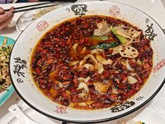 -辣小妮de川菜馆(红旗Mall店)