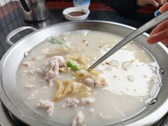 -老来福·非遗酸汤兔(凯旋路店)