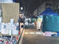-吴山路夜市