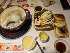 -黑鸡小馆(金源店)