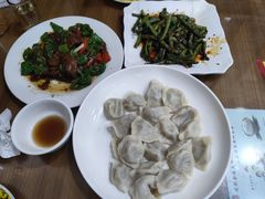 -上海小菜餐厅(理工大学店)