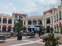 -佛罗伦萨小镇广佛名品奥特莱斯(疏港路店)