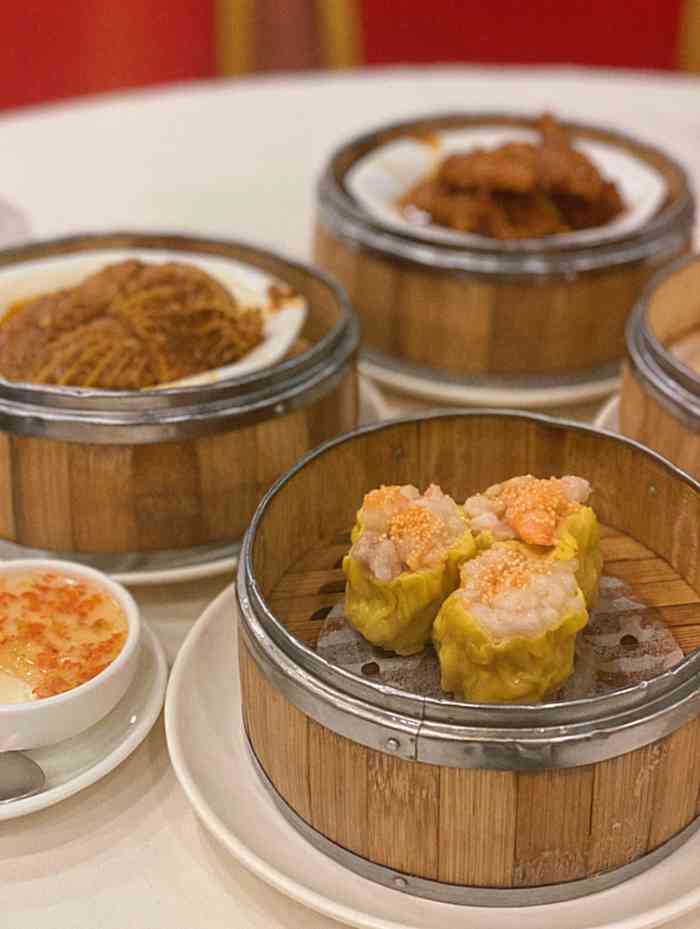 凤凰楼(华强店)-"早茶不错,味道挺好,价格还可以接受.节假.