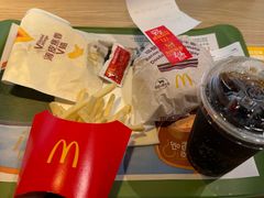 -麦当劳(世界城广场店)
