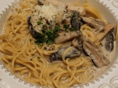 -玛格萝妮比萨屋(四平店)