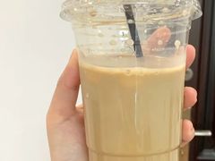 贴贴贴咖啡-瑞幸咖啡(大冲商务中心C座店)