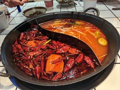鸳鸯锅-伍师兄市井火锅(东部星悦天地店)