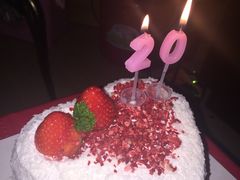-皇冠幸福里动物奶油生日蛋糕(中山大道二中店)