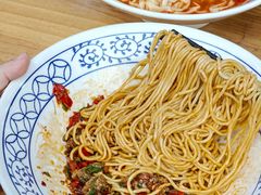 -李与白包子铺(桐梓林店)