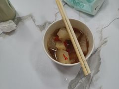 清汤萝卜-化州颜勇牛腩(深圳总店)