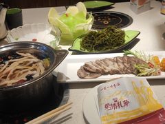 -一叶一世界·素食餐厅(锦华万达店)