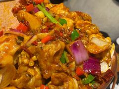 -炉小二铜锅牛蛙•川湘菜(三里屯店)