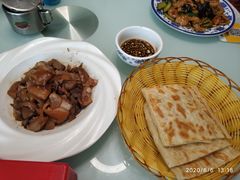 -生活本该如此北京小馆(周庄嘉园店)