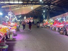 -鑫朱雀农贸批发市场