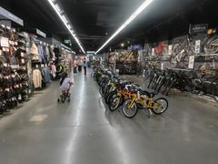 -迪卡侬(西三旗店)