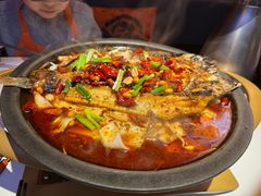 -鸣记脆皮烤鱼·海鲜烤鱼(三八广场店)