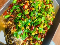 -有红鸡毛店·川菜(建设路店)