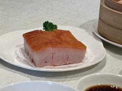 脆皮烧肉-御宝轩(益丰·外滩源店)