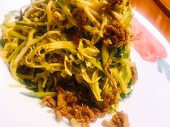 东北家常凉菜-老江南春·中国龙菜(衡山路店)
