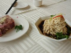 -怡园饭店-餐厅(四望亭店)