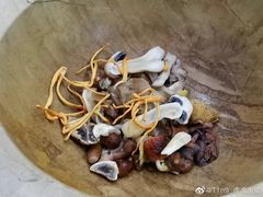 -云南野生菌石锅鱼石锅鸡(大金塔店)