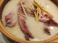 笋干老鸭汤-西湖春天•老字号杭州菜(百汇店)