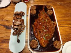 -苹果树下艺术餐厅(宋庄店)