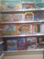 -爱婴室(上海爱琴海购物中心店)