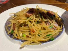 土豆丝腊香肠-雀舞云南菜(天津天河城购物中心店)