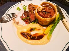-福楼毕斯罗F Bistronome(国贸商城约会地标景观店)