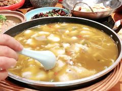 -有红鸡毛店·川菜(建设路店)