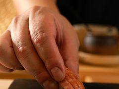 -橼舍鮨青木