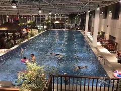 -盛彼得温泉度假酒店