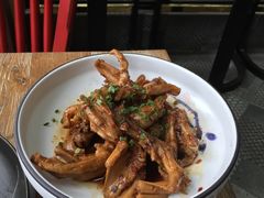 -爱啤精酿·民谣酒馆(滨江店)