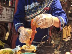 -老牌坊云南鱼豆花火锅(爱建店)