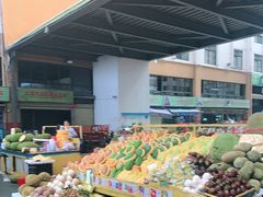 -三亚新鸿港水果一级批发市场
