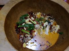 -滇香肴·云南菜蒸汽石锅鱼(云南北路店)