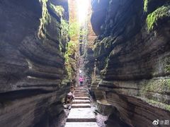 景点-梭布垭石林景区