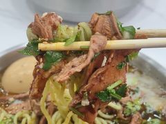 -鹍记特色牛杂面