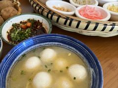 鸡汤汤圆-包整·丝娃娃(一览甲秀楼风景店)