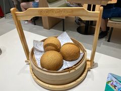 酥皮山楂叉烧包-蔡澜点心·粤菜(月星环球港店)