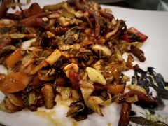 酸菜炒鹅肠-和膳居饮食有限公司