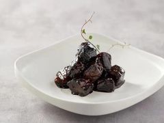 文火煨山东黑牛-鲁采LU STYLE(新天地店)