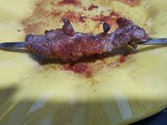-烤肉小伙烤肉店
