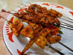 羊肉串-老钟家烤羊排·敦伊阁清真餐厅胡羊焖饼