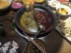 -萍姐火锅·公路夜市(武汉首店)