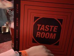 -TASTE ROOM Bar