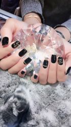 -沫儿·美甲美睫·半永久·皮肤管理